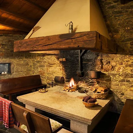 Casa Lourán * Monfero